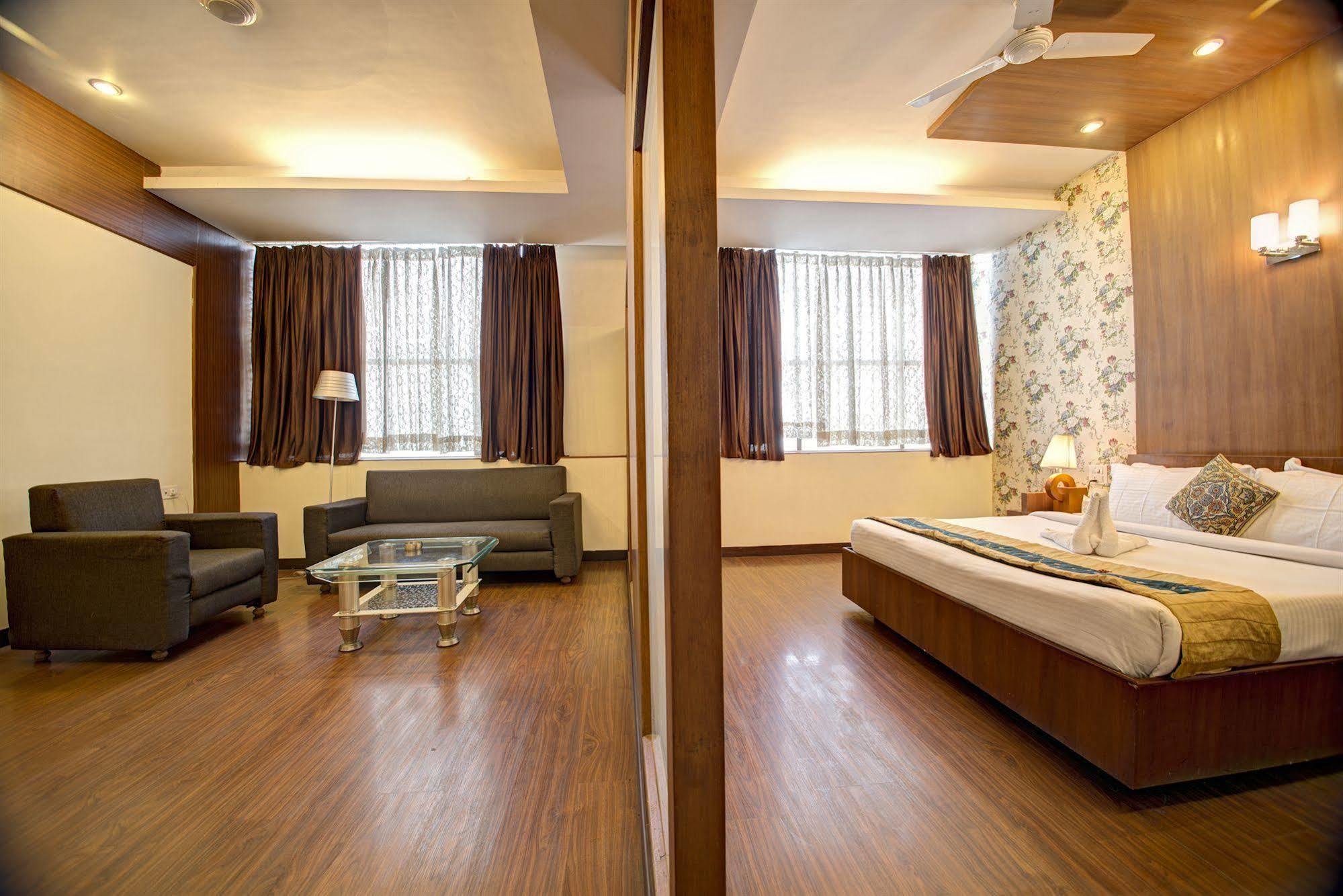 Hotel Pr Residency Amritsar Eksteriør billede