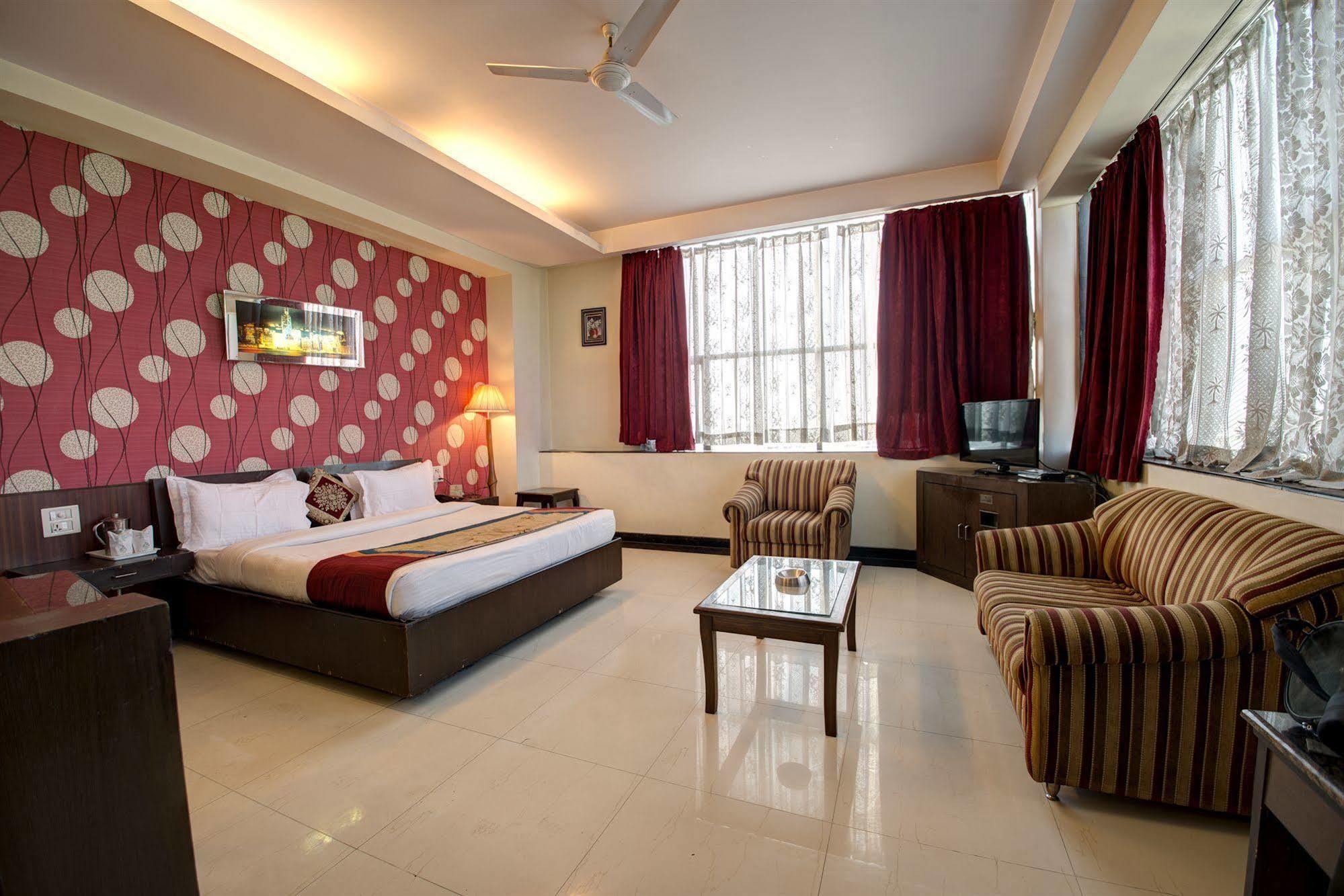 Hotel Pr Residency Amritsar Eksteriør billede